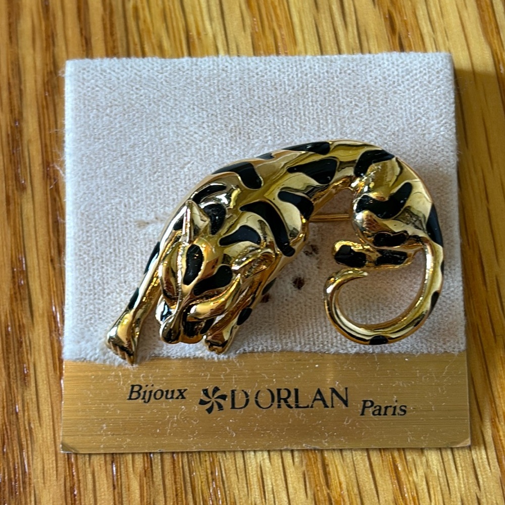 Vintage D'Orlan Leopard Cat Enamel Gold Tone Brooch